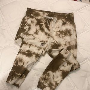 Lululemon warm down joggers.Khaki green and cream tie dye